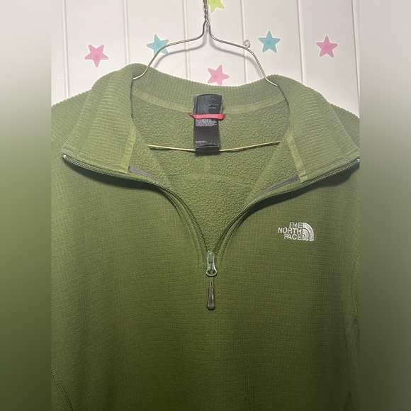 The North Face Men’s Green Quarter Zip Pullover Size XL - Picture 3 of 8
